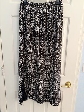 Michael Kors Black & White Patterned Elastic-Waist Maxi Skirt